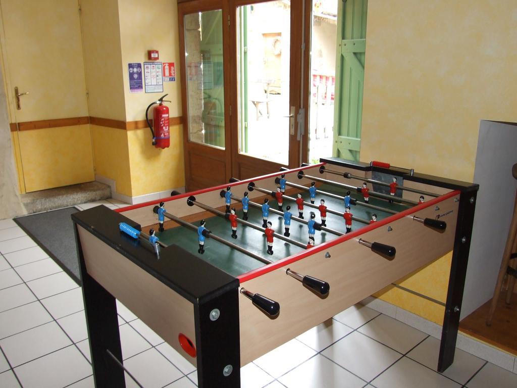 Hôtel Les Deux Freres à Échandelys Extérieur photo